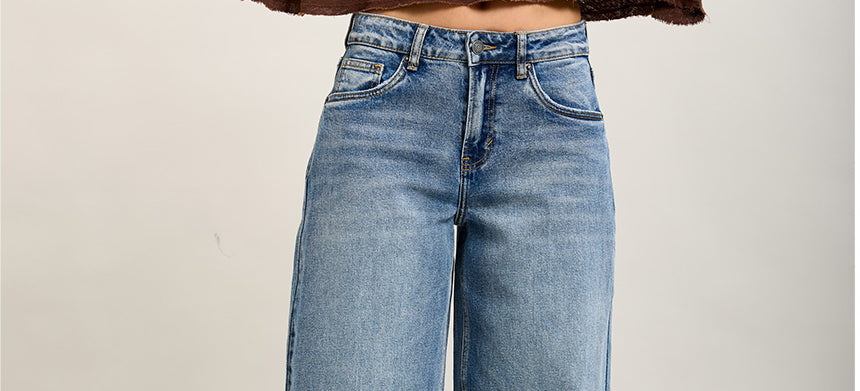 Blå barrel jeans med mid waist